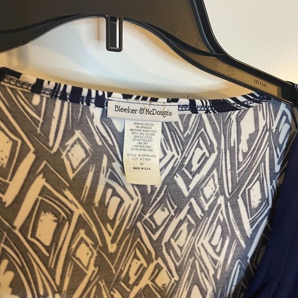 Women's Polyester Navy and White Blouse - Picture 2 of 3